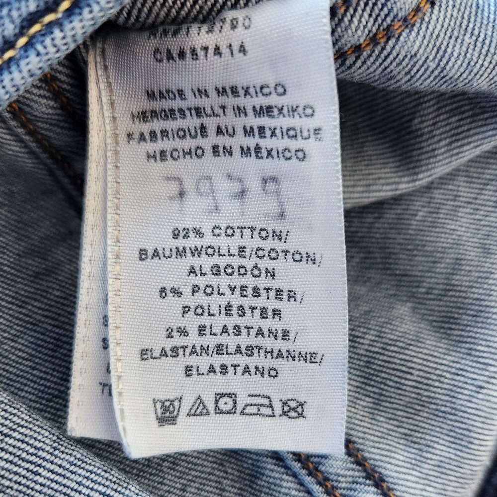 True Religion "Dusty Western Trucker Jacket" Blue Jean Denim | Women's Size XS - Picture 8 of 10